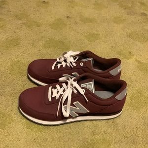 Maroon New Balance’s ,10.5